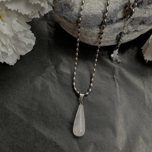 Ice rock crystal quartz necklace
