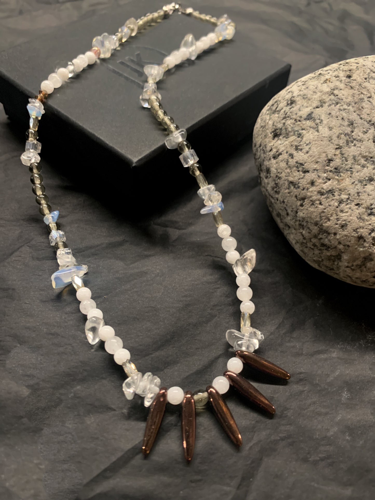 Boho Jade Lumi kaulakoru