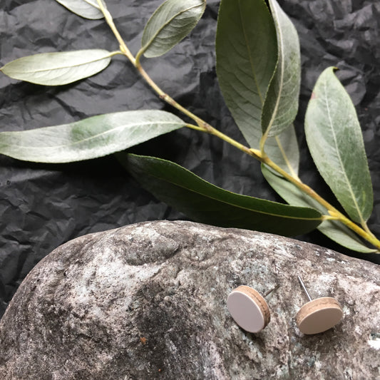 Ekoteko-nappi valkoinen