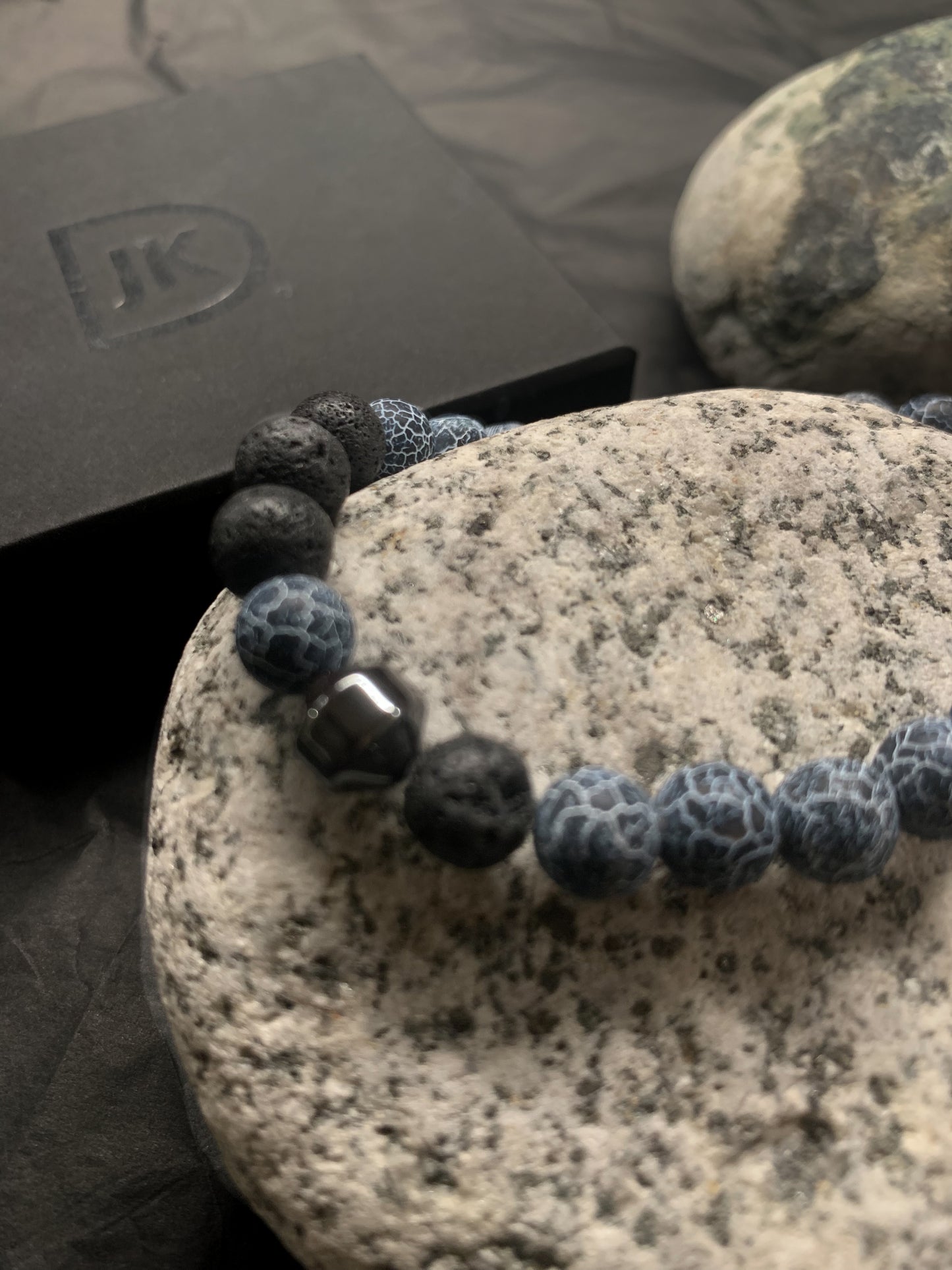 Gubbe Agate Lava Stone Hematite