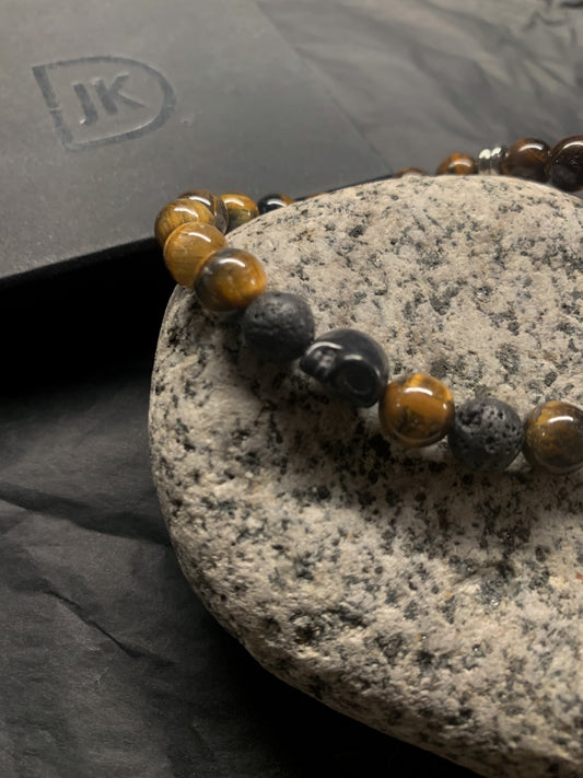 Gubbe Tiikerinsilmä Laavakivi Magnesiitti -rannekoru