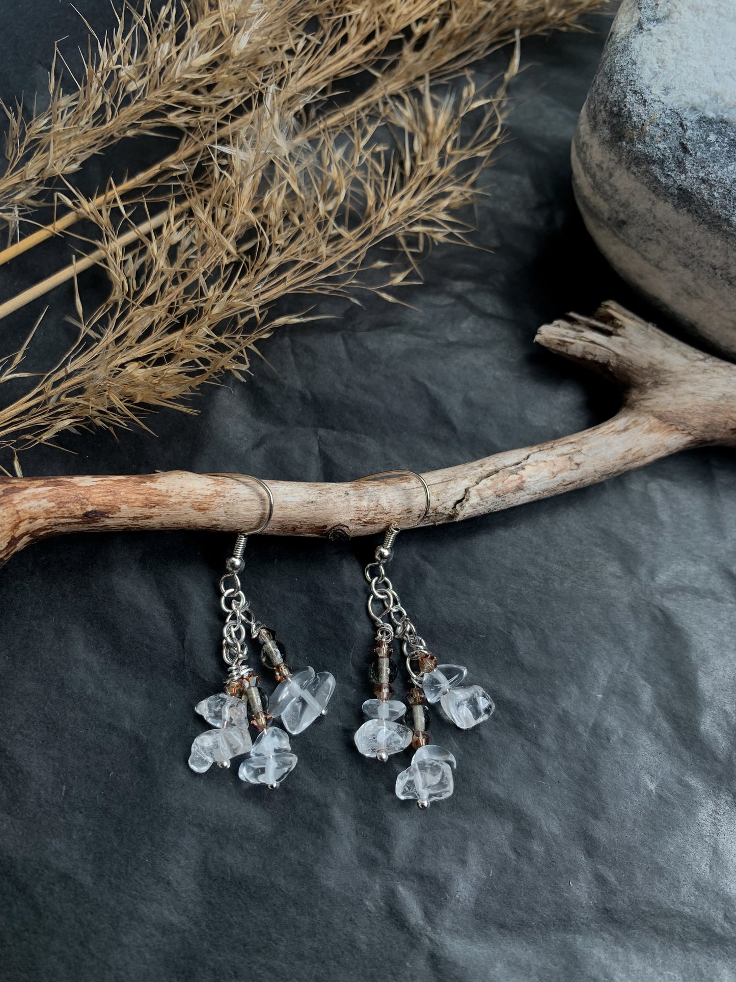 Jää vuorikristalli korvakorut