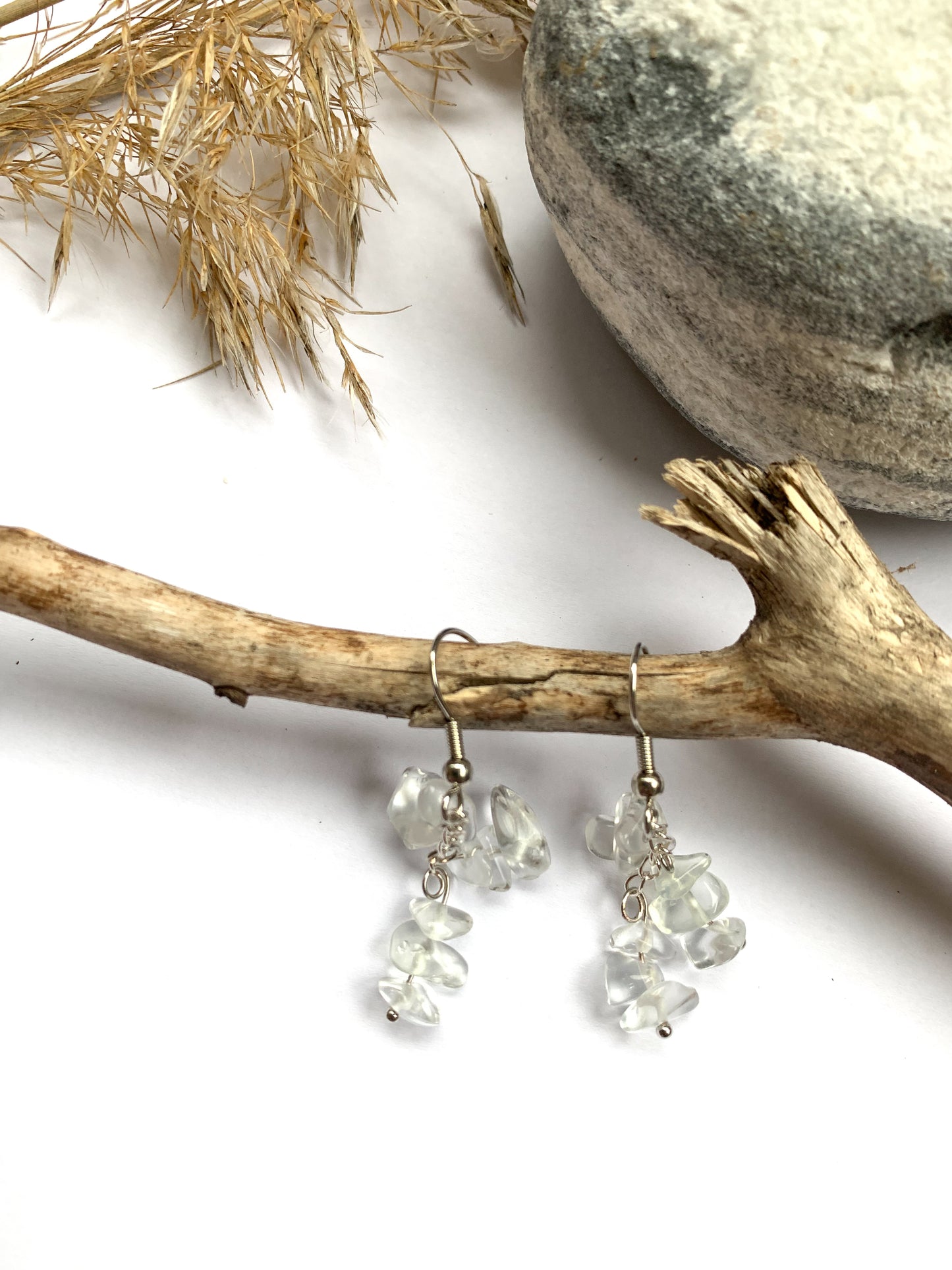 Jää vuorikristalli korvakorut