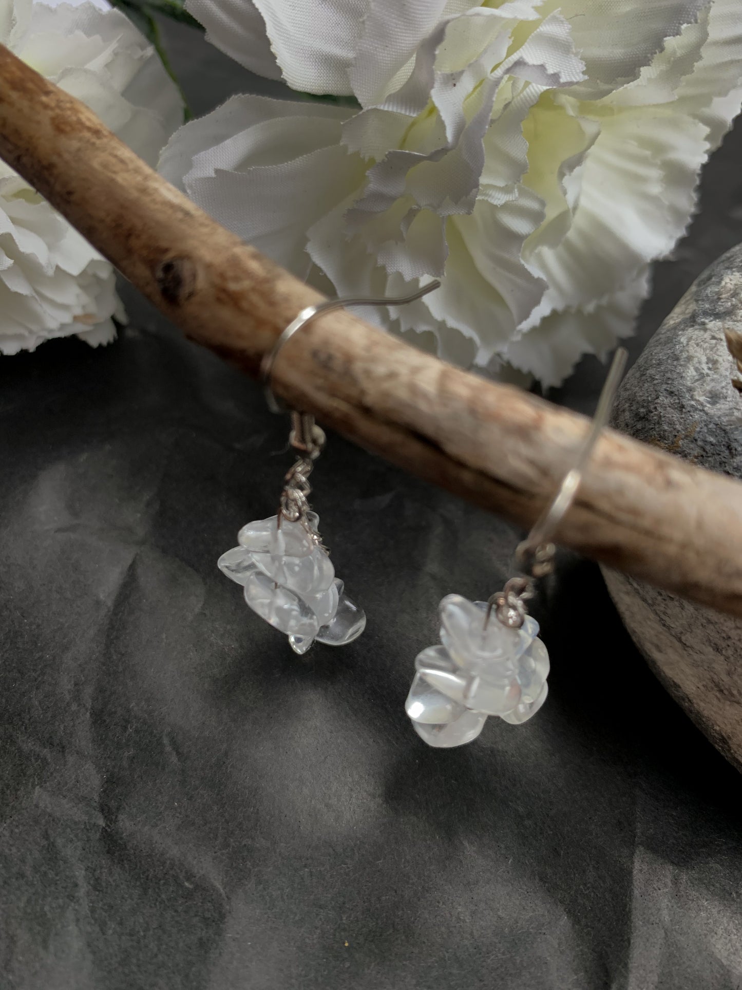 Jää vuorikristalli korvakorut