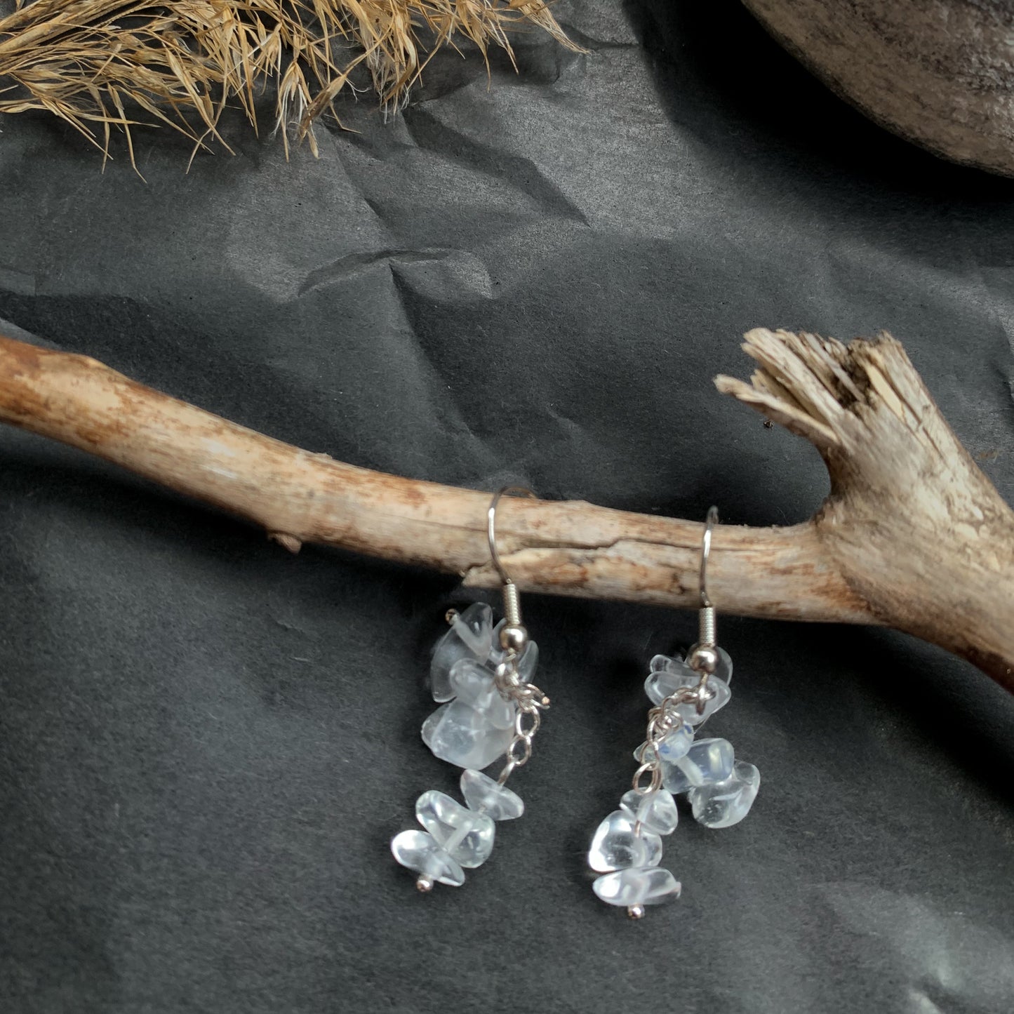 Jää vuorikristalli korvakorut