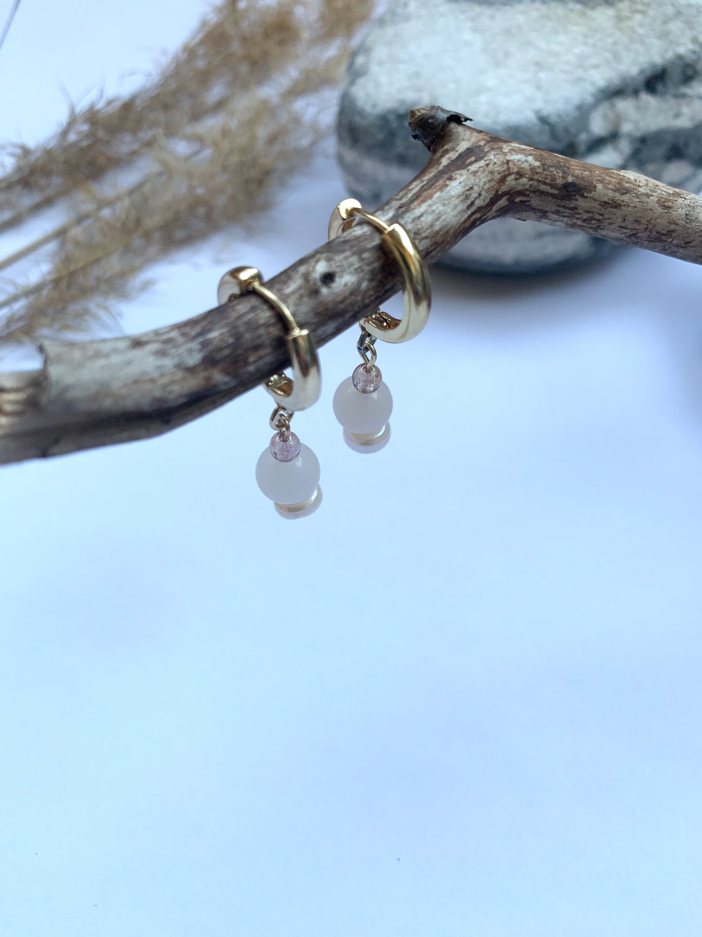 Pearl Dreams Lumi Aventuriini makeanvedenhelmi korvakorut